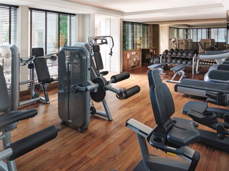 Oasia Resort Sentosa By Far East Hospitality Сінгапур Екстер'єр фото The gym at the Mandarin Oriental, Munich